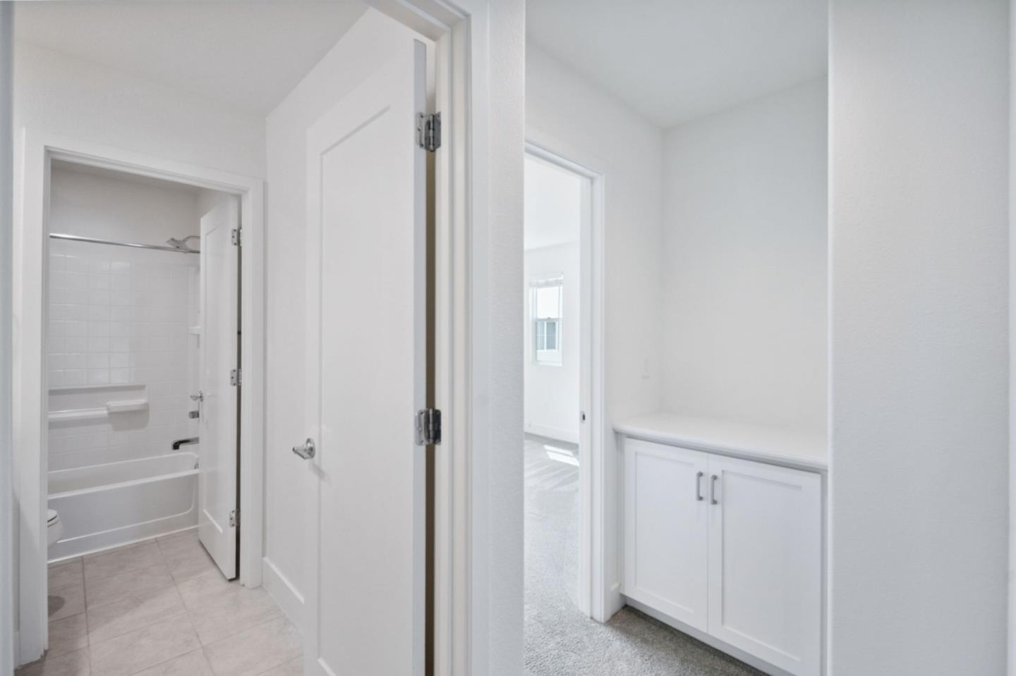 Detail Gallery Image 14 of 33 For 37607 Cape Cod Rd, Newark,  CA 94560 - 4 Beds | 3/1 Baths