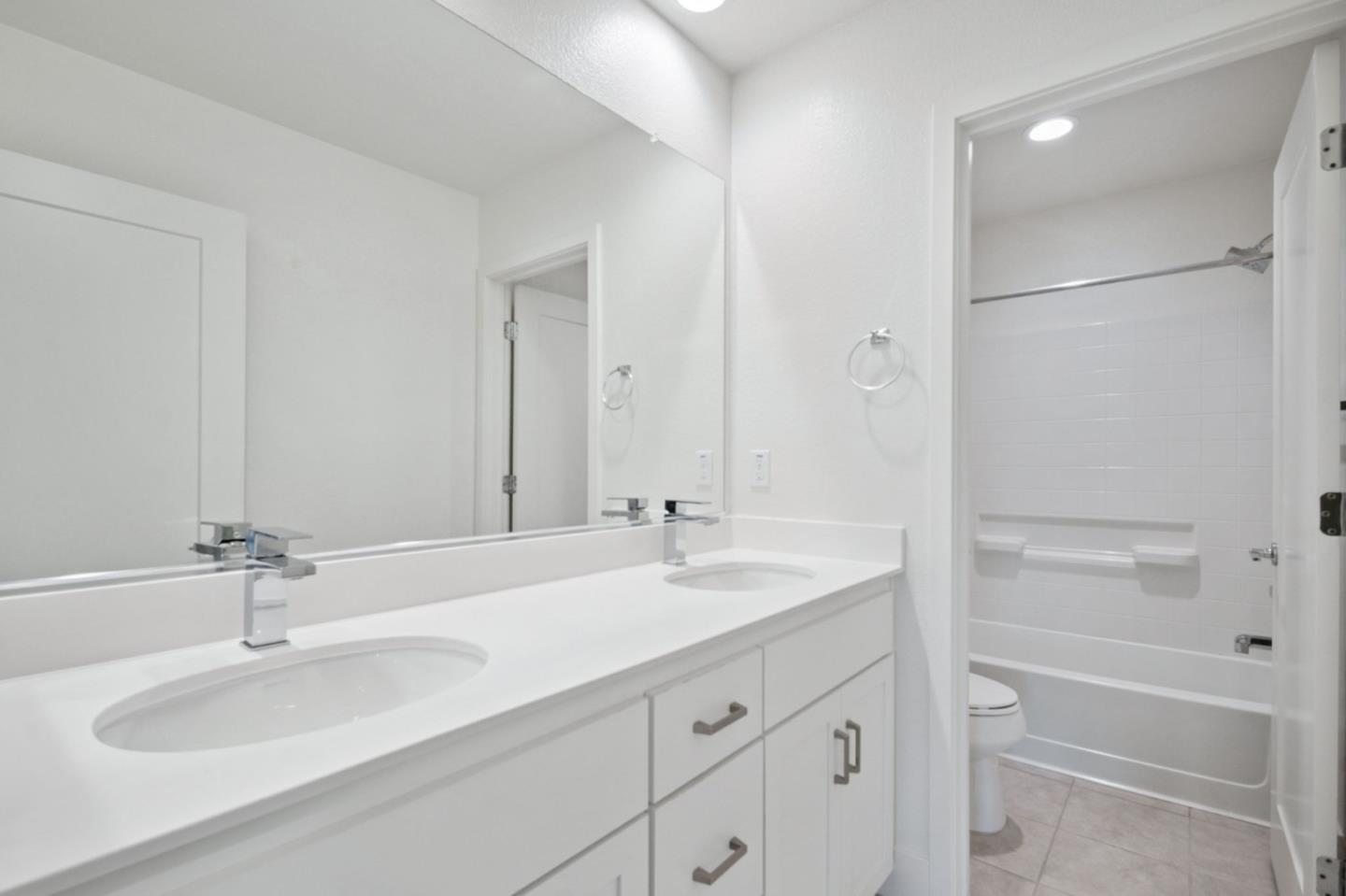 Detail Gallery Image 21 of 33 For 37607 Cape Cod Rd, Newark,  CA 94560 - 4 Beds | 3/1 Baths