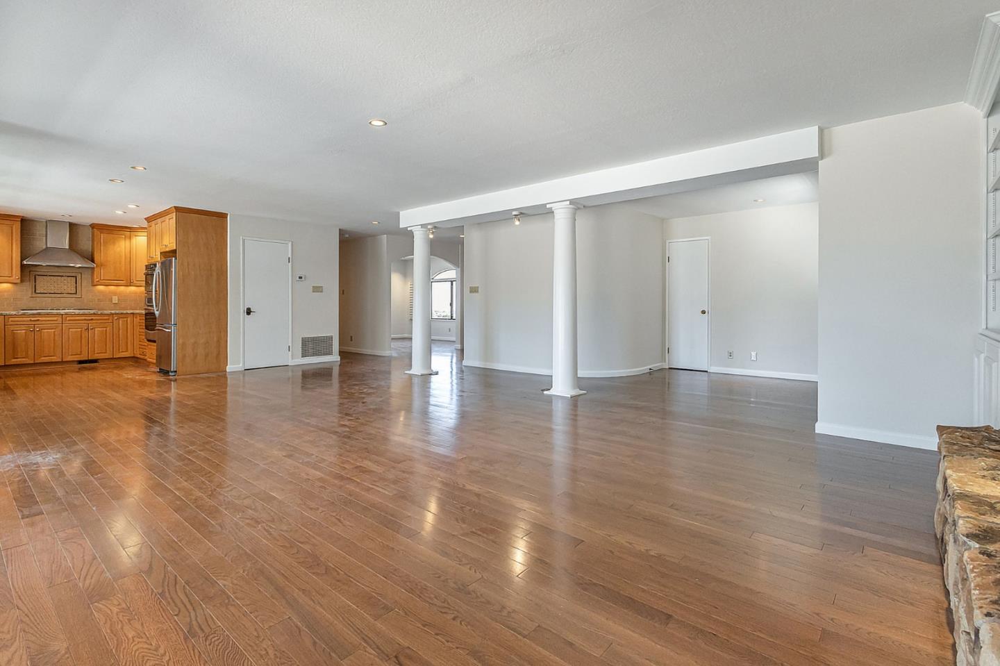 Detail Gallery Image 17 of 53 For 800 26th Ave, San Mateo,  CA 94403 - 3 Beds | 2/1 Baths