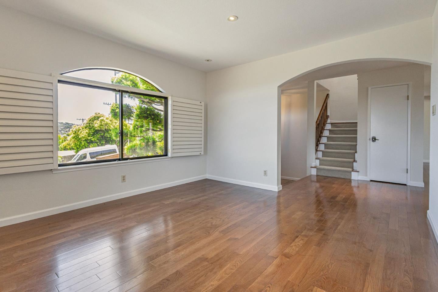 Detail Gallery Image 26 of 53 For 800 26th Ave, San Mateo,  CA 94403 - 3 Beds | 2/1 Baths