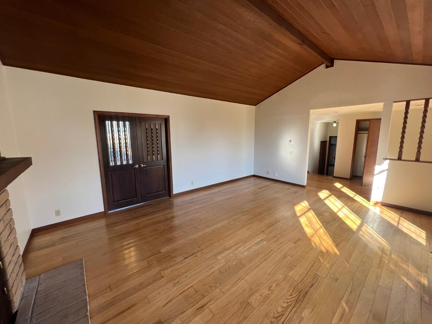 Detail Gallery Image 6 of 18 For 381 St. Andrews Ln., Half Moon Bay,  CA 94019 - 3 Beds | 2 Baths