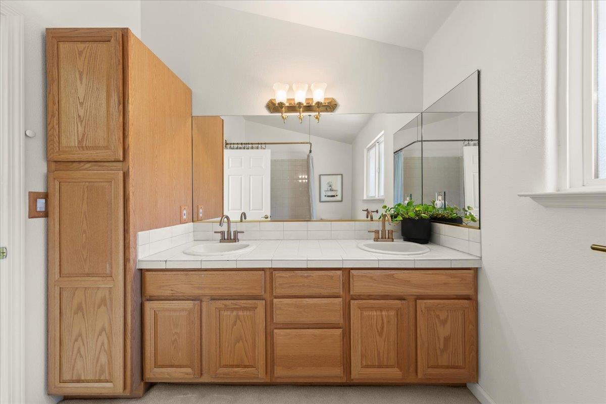 Detail Gallery Image 30 of 41 For 1650 Andreas Estates Pl, Royal Oaks,  CA 95076 - 4 Beds | 3 Baths