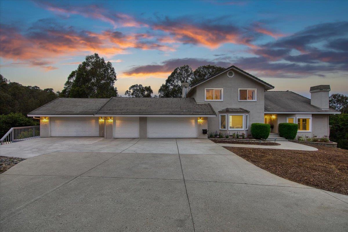 Detail Gallery Image 34 of 41 For 1650 Andreas Estates Pl, Royal Oaks,  CA 95076 - 4 Beds | 3 Baths