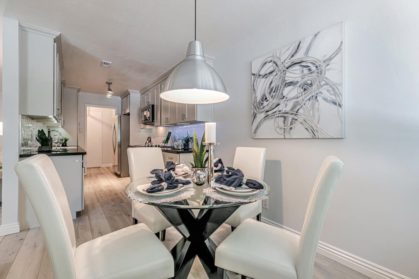 Detail Gallery Image 20 of 39 For 1335 Phelps Ave #7,  San Jose,  CA 95117 - 3 Beds | 2 Baths