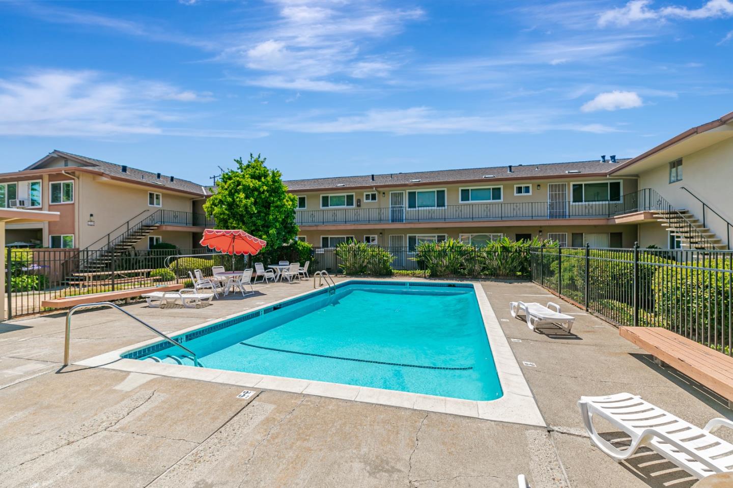 Detail Gallery Image 36 of 39 For 1335 Phelps Ave #7,  San Jose,  CA 95117 - 3 Beds | 2 Baths