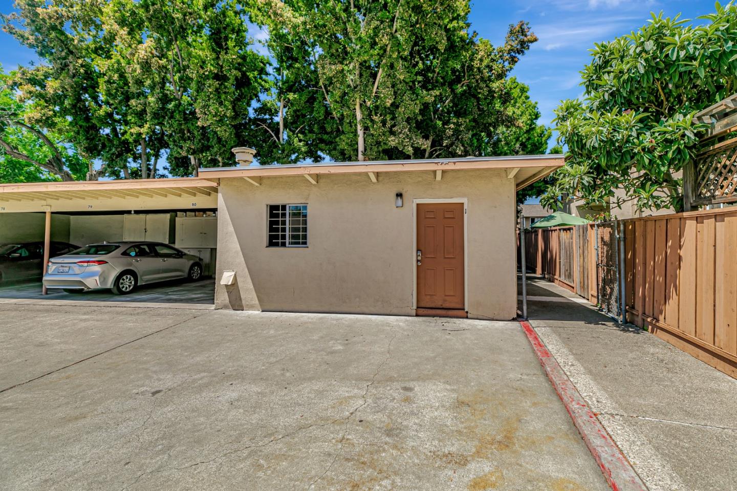 Detail Gallery Image 37 of 39 For 1335 Phelps Ave #7,  San Jose,  CA 95117 - 3 Beds | 2 Baths