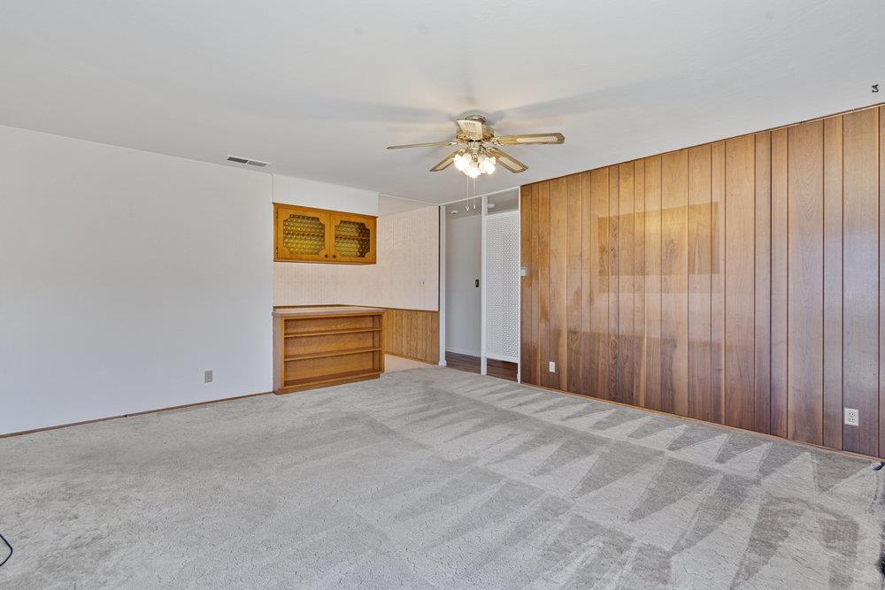 Detail Gallery Image 10 of 44 For 582 E Alvin Dr, Salinas,  CA 93906 - 3 Beds | 2 Baths