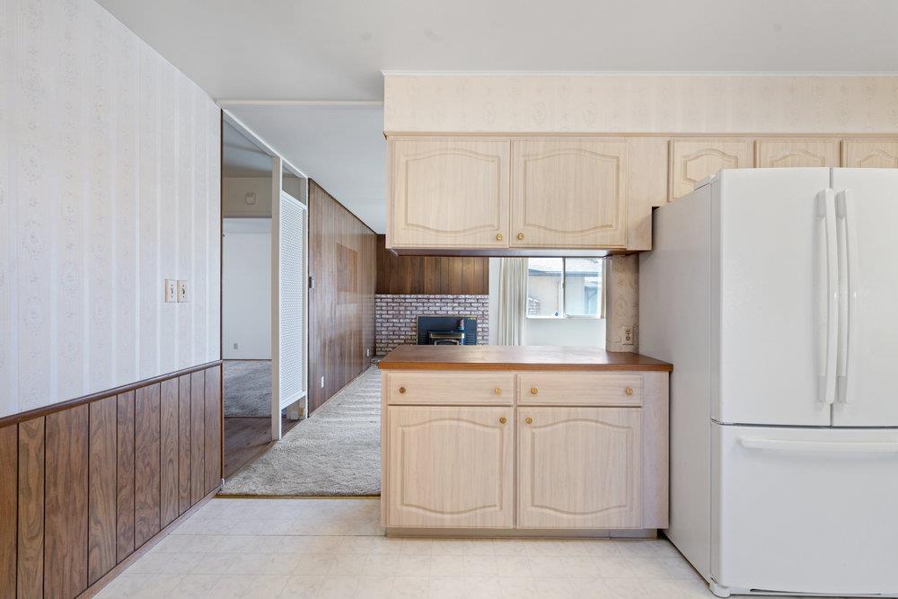 Detail Gallery Image 13 of 44 For 582 E Alvin Dr, Salinas,  CA 93906 - 3 Beds | 2 Baths