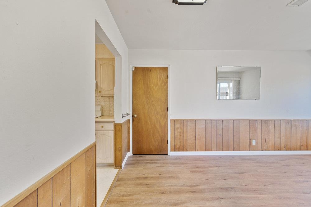Detail Gallery Image 18 of 44 For 582 E Alvin Dr, Salinas,  CA 93906 - 3 Beds | 2 Baths