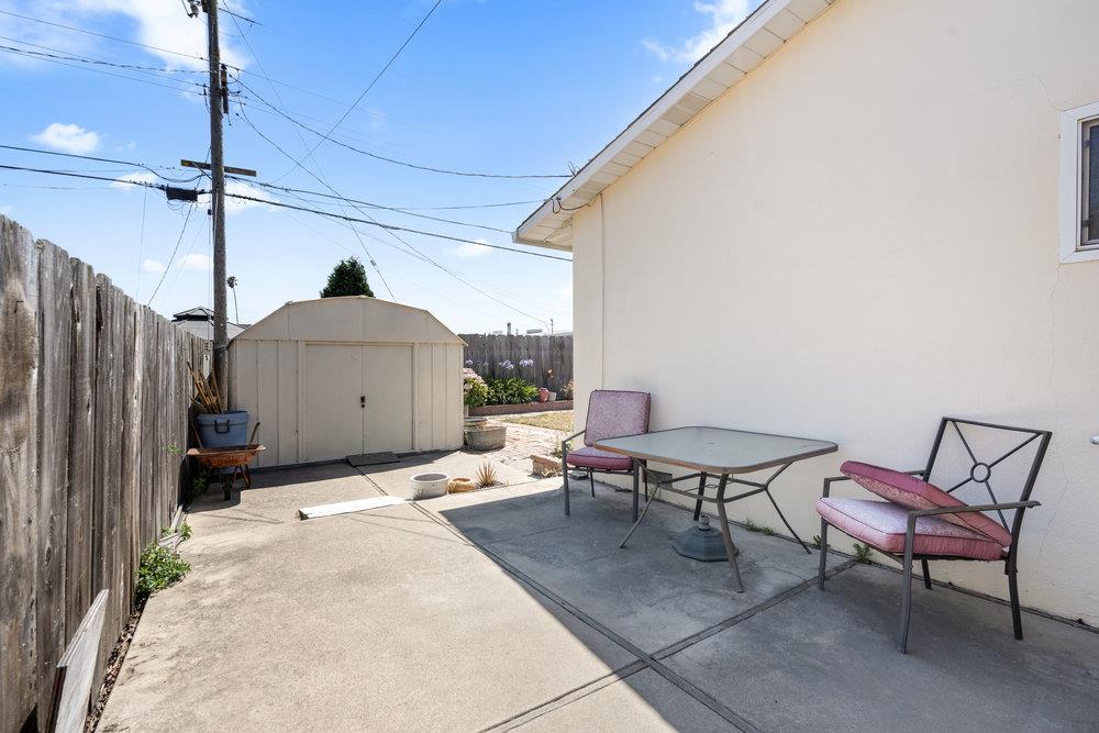 Detail Gallery Image 29 of 44 For 582 E Alvin Dr, Salinas,  CA 93906 - 3 Beds | 2 Baths