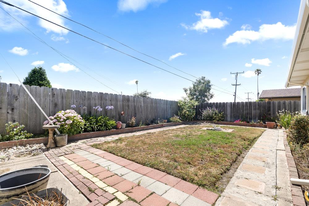 Detail Gallery Image 30 of 44 For 582 E Alvin Dr, Salinas,  CA 93906 - 3 Beds | 2 Baths