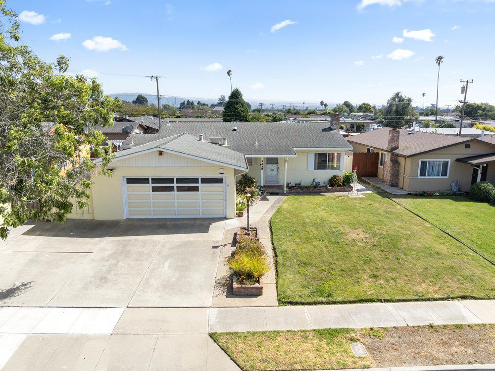 Detail Gallery Image 36 of 44 For 582 E Alvin Dr, Salinas,  CA 93906 - 3 Beds | 2 Baths