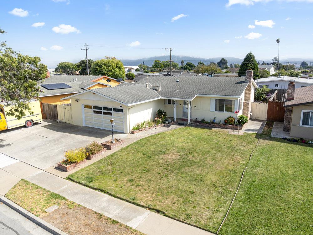 Detail Gallery Image 37 of 44 For 582 E Alvin Dr, Salinas,  CA 93906 - 3 Beds | 2 Baths