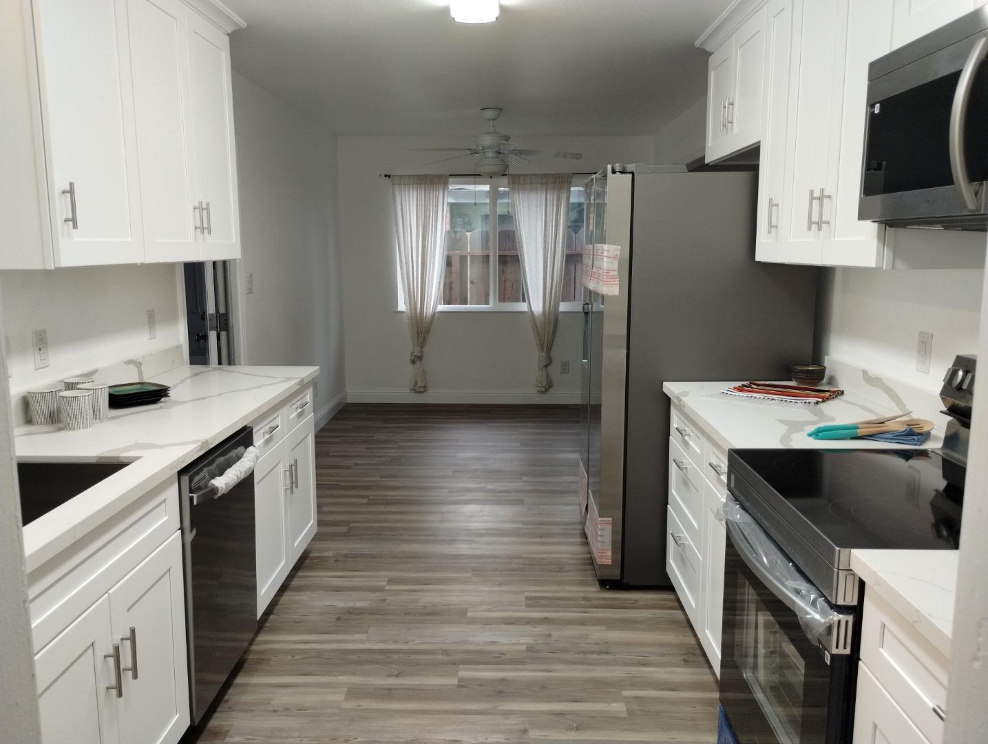 Detail Gallery Image 3 of 25 For 637 Grambling Ct, Merced,  CA 95348 - 4 Beds | 2 Baths