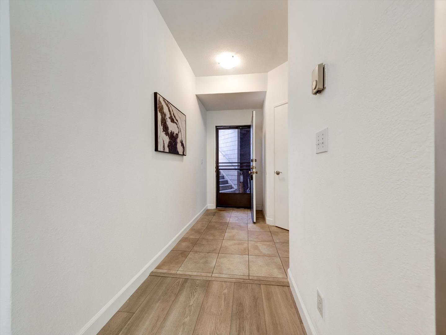 Detail Gallery Image 32 of 69 For 59 Cove Ln, Redwood City,  CA 94065 - 2 Beds | 2 Baths