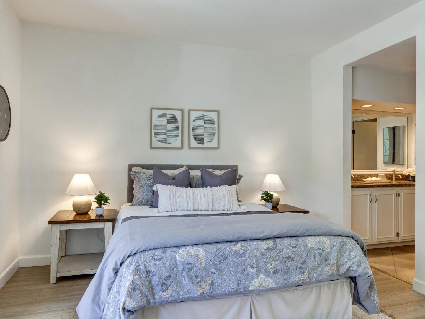 Detail Gallery Image 45 of 69 For 59 Cove Ln, Redwood City,  CA 94065 - 2 Beds | 2 Baths