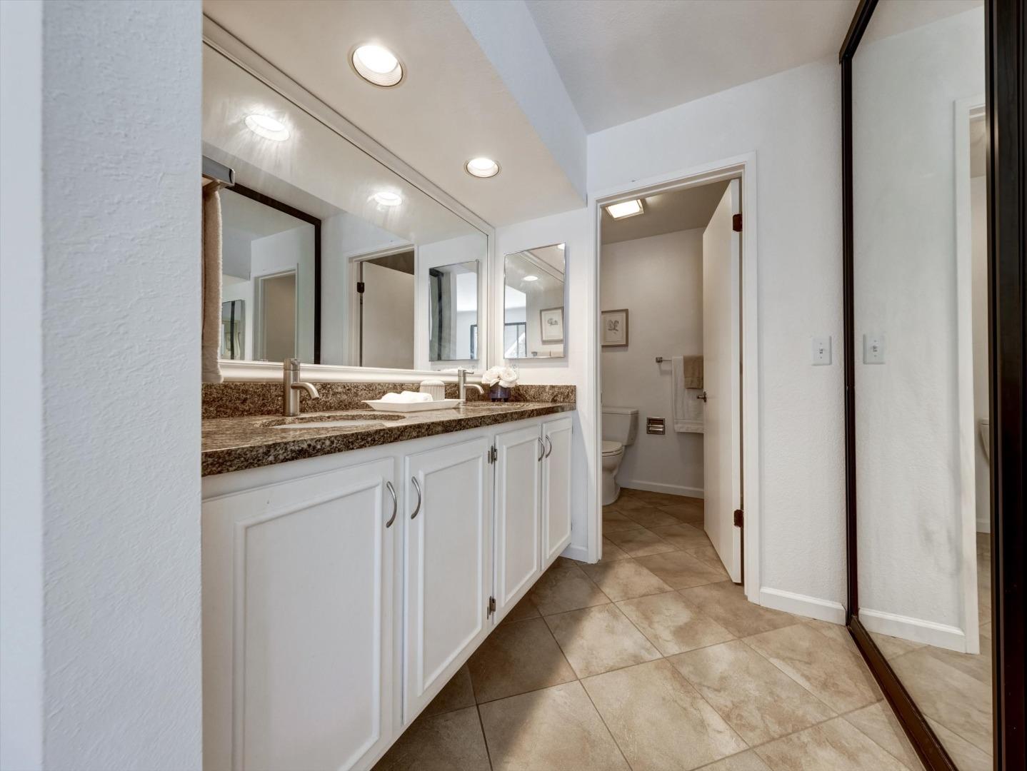 Detail Gallery Image 48 of 69 For 59 Cove Ln, Redwood City,  CA 94065 - 2 Beds | 2 Baths