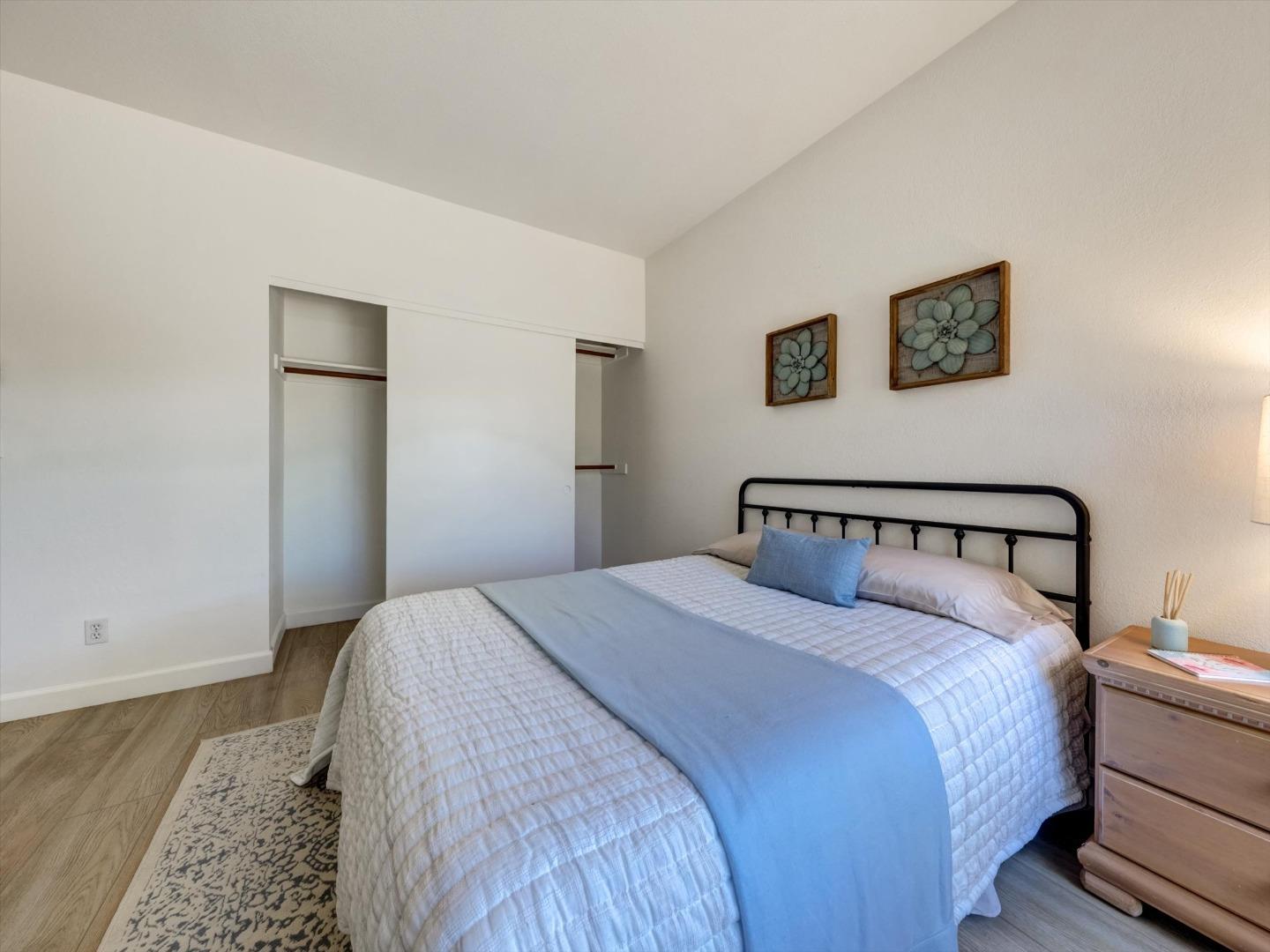 Detail Gallery Image 55 of 69 For 59 Cove Ln, Redwood City,  CA 94065 - 2 Beds | 2 Baths