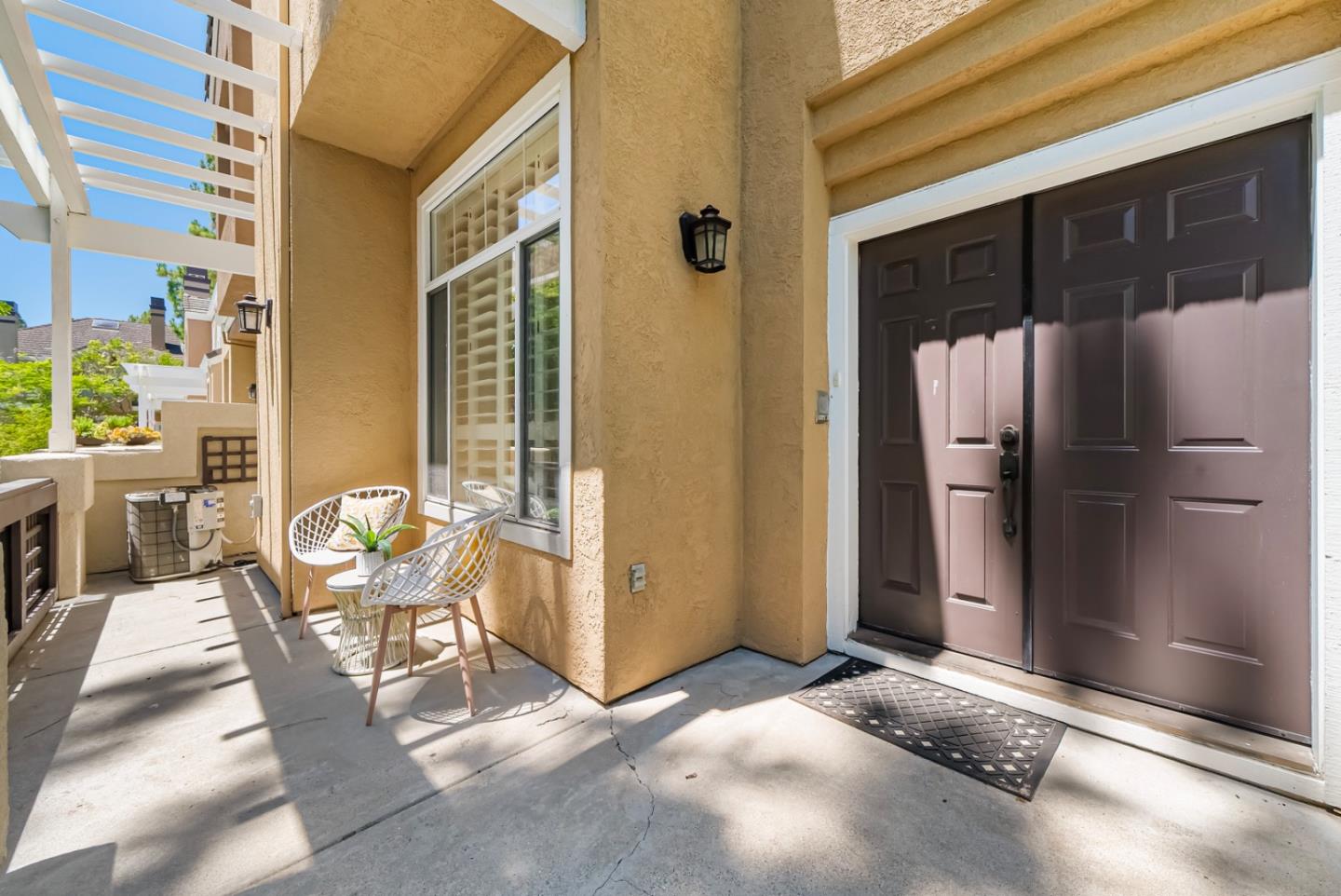 Detail Gallery Image 3 of 50 For 434 Camille Cir #16,  San Jose,  CA 95134 - 3 Beds | 2/1 Baths