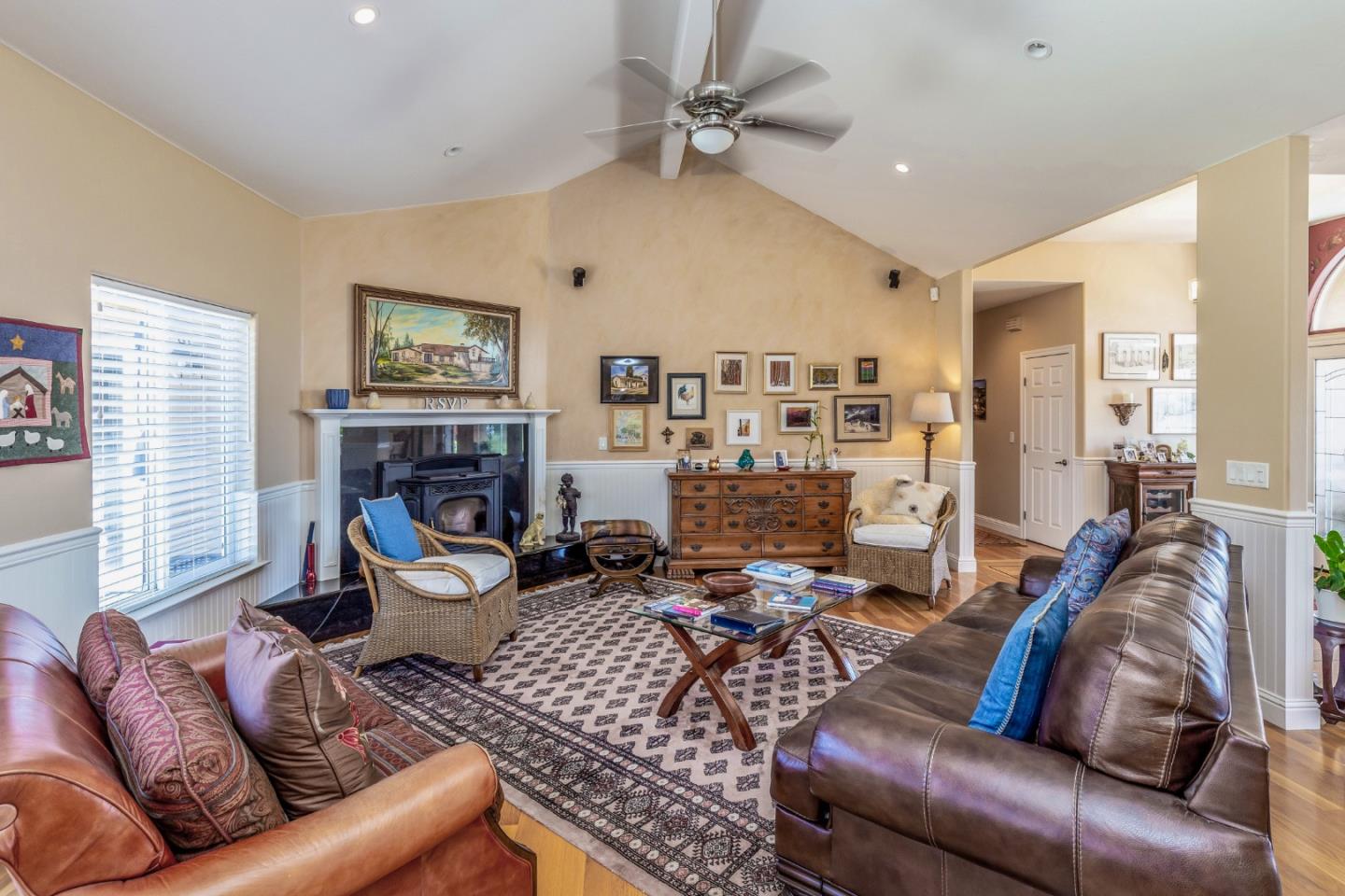 Detail Gallery Image 22 of 65 For 741 Riverside Rd, Hollister,  CA 95023 - 5 Beds | 3/1 Baths