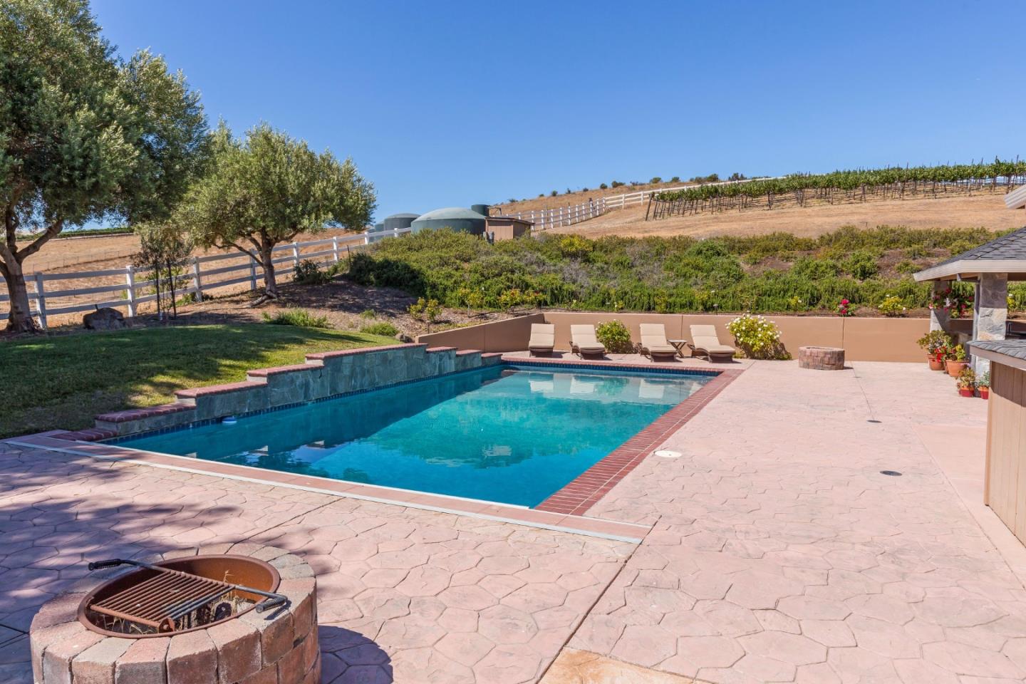 Detail Gallery Image 44 of 65 For 741 Riverside Rd, Hollister,  CA 95023 - 5 Beds | 3/1 Baths