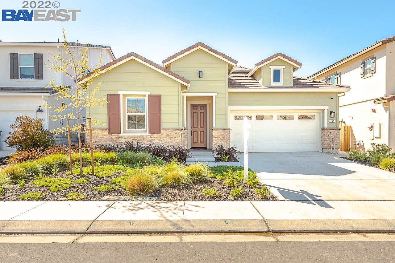 Detail Gallery Image 1 of 18 For 765 Stickney Way, Oakley,  CA 94561 - 4 Beds | 2/1 Baths