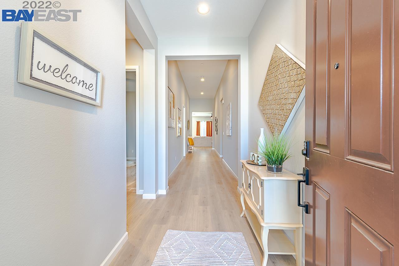 Detail Gallery Image 2 of 18 For 765 Stickney Way, Oakley,  CA 94561 - 4 Beds | 2/1 Baths