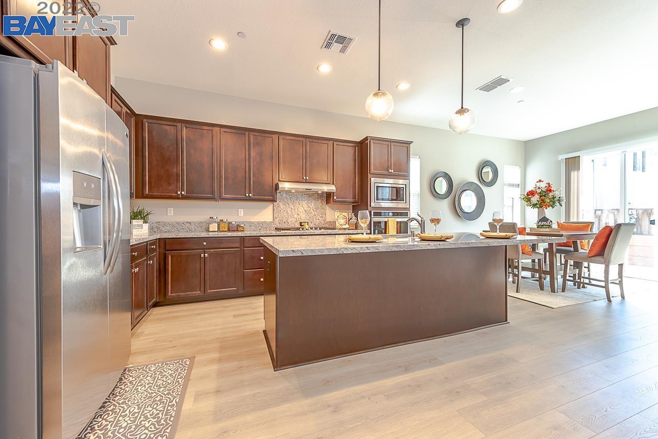 Detail Gallery Image 5 of 18 For 765 Stickney Way, Oakley,  CA 94561 - 4 Beds | 2/1 Baths