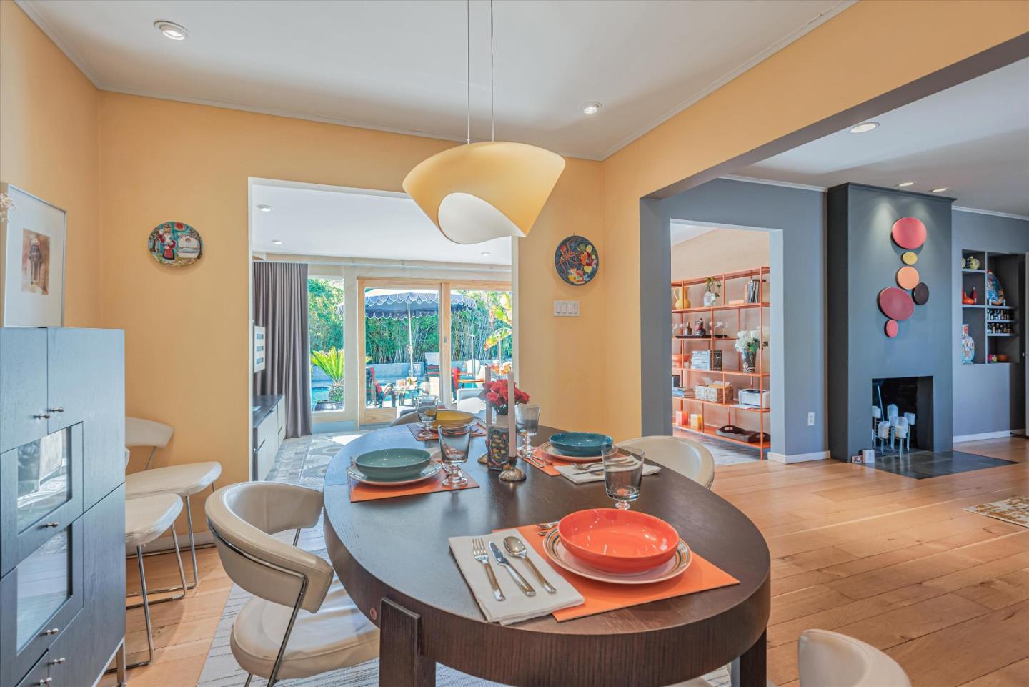 Detail Gallery Image 11 of 24 For Address Not Disclosed, San Carlos,  CA 94070 - 3 Beds | 2 Baths