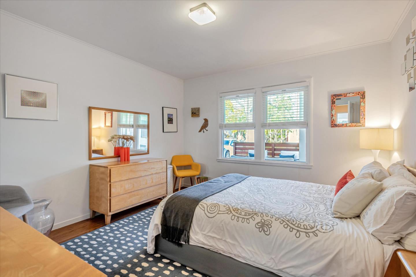 Detail Gallery Image 15 of 24 For Address Not Disclosed, San Carlos,  CA 94070 - 3 Beds | 2 Baths
