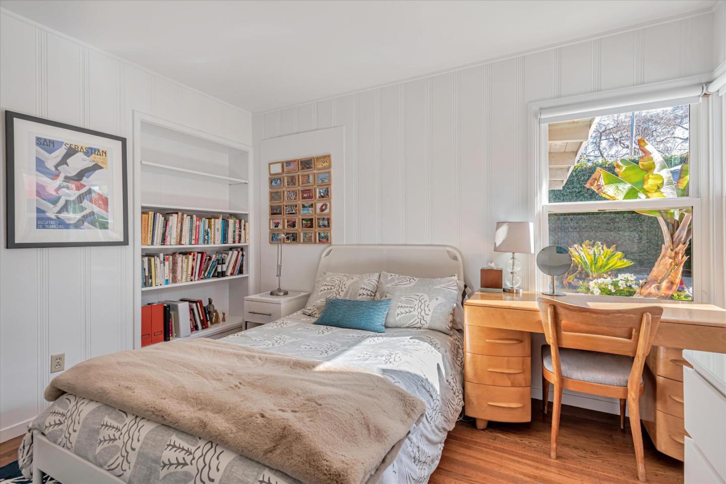 Detail Gallery Image 16 of 24 For Address Not Disclosed, San Carlos,  CA 94070 - 3 Beds | 2 Baths