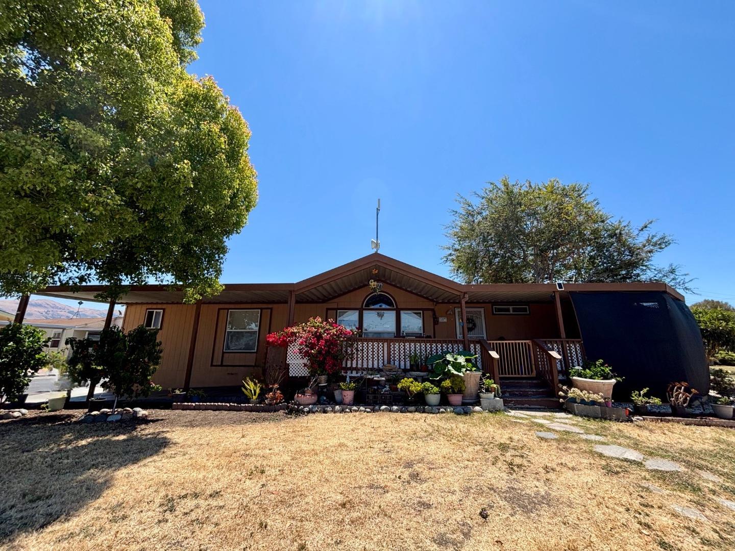 Detail Gallery Image 13 of 31 For 117 Fisk Ter #117,  Fremont,  CA 94538 - 4 Beds | 2 Baths
