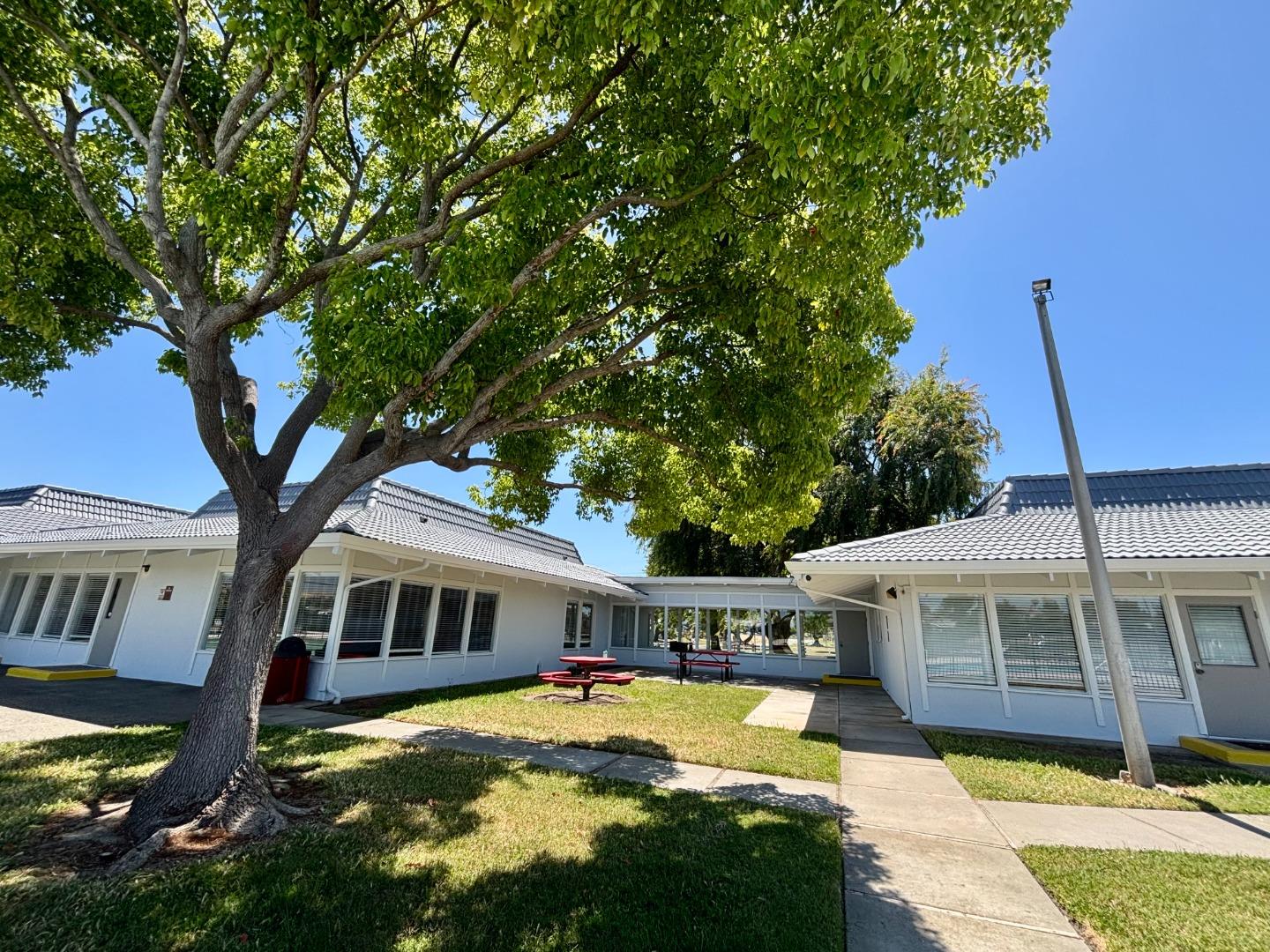 Detail Gallery Image 21 of 31 For 117 Fisk Ter #117,  Fremont,  CA 94538 - 4 Beds | 2 Baths
