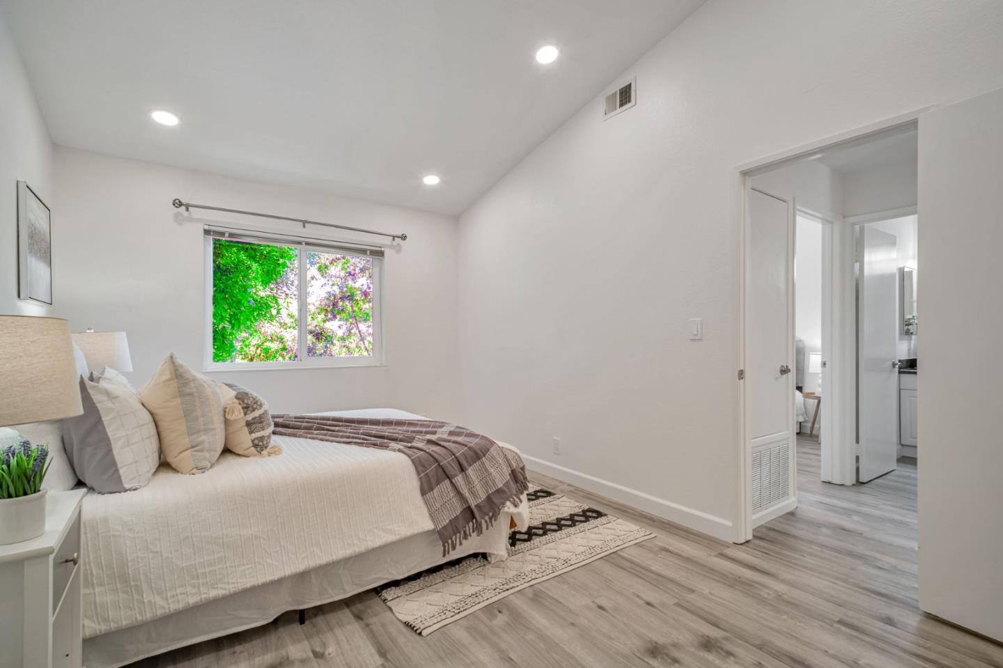 Detail Gallery Image 19 of 40 For 3011 Risdon Dr #8,  Union City,  CA 94587 - 2 Beds | 2 Baths