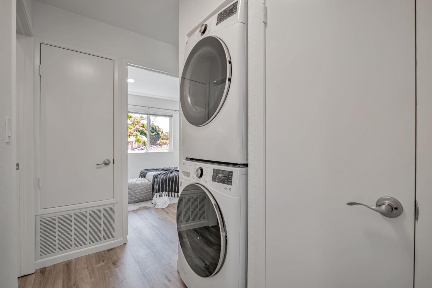 Detail Gallery Image 28 of 40 For 3011 Risdon Dr #8,  Union City,  CA 94587 - 2 Beds | 2 Baths