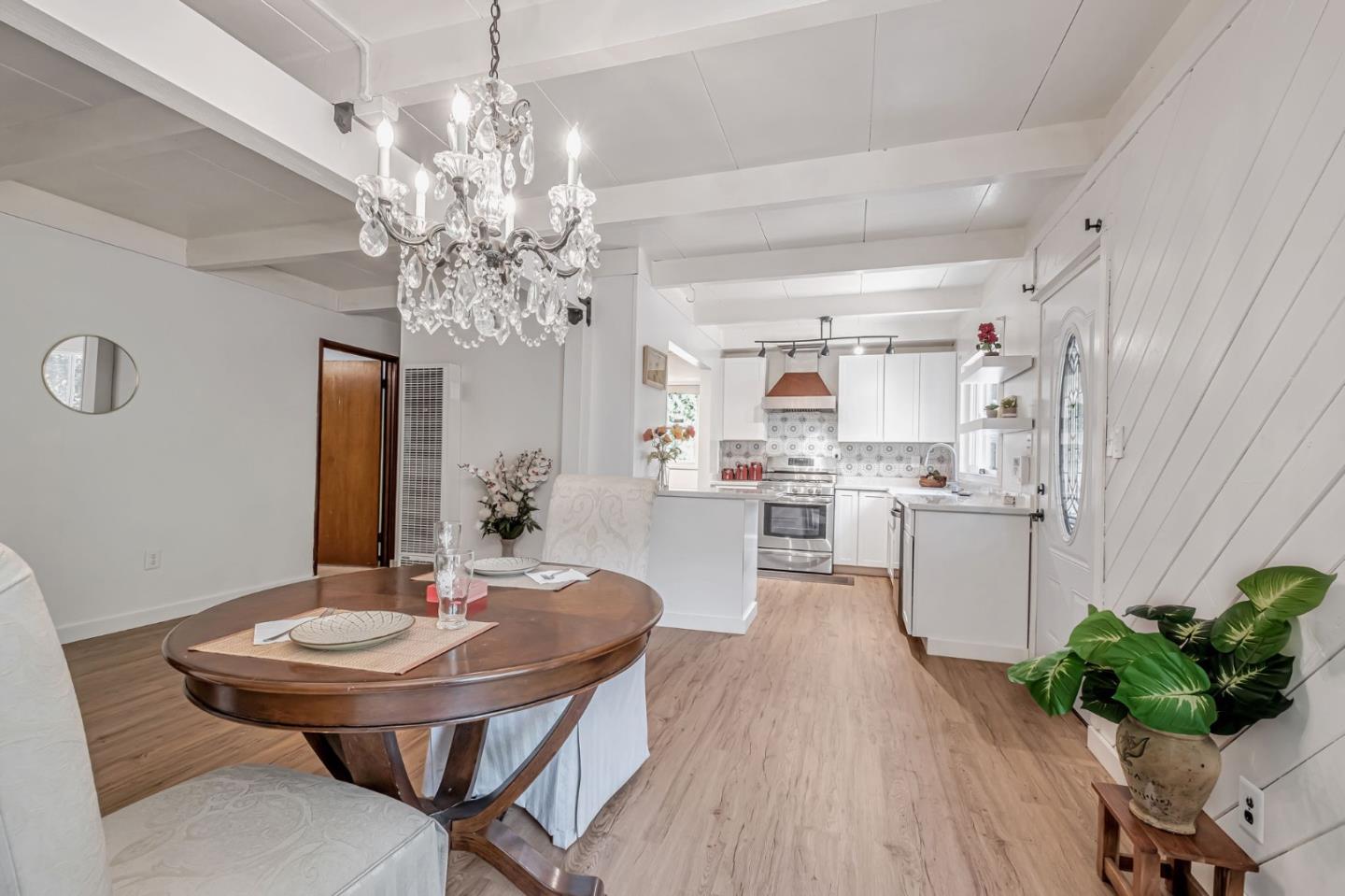 Detail Gallery Image 14 of 47 For 13380 Debby Ln, Boulder Creek,  CA 95006 - 3 Beds | 2 Baths