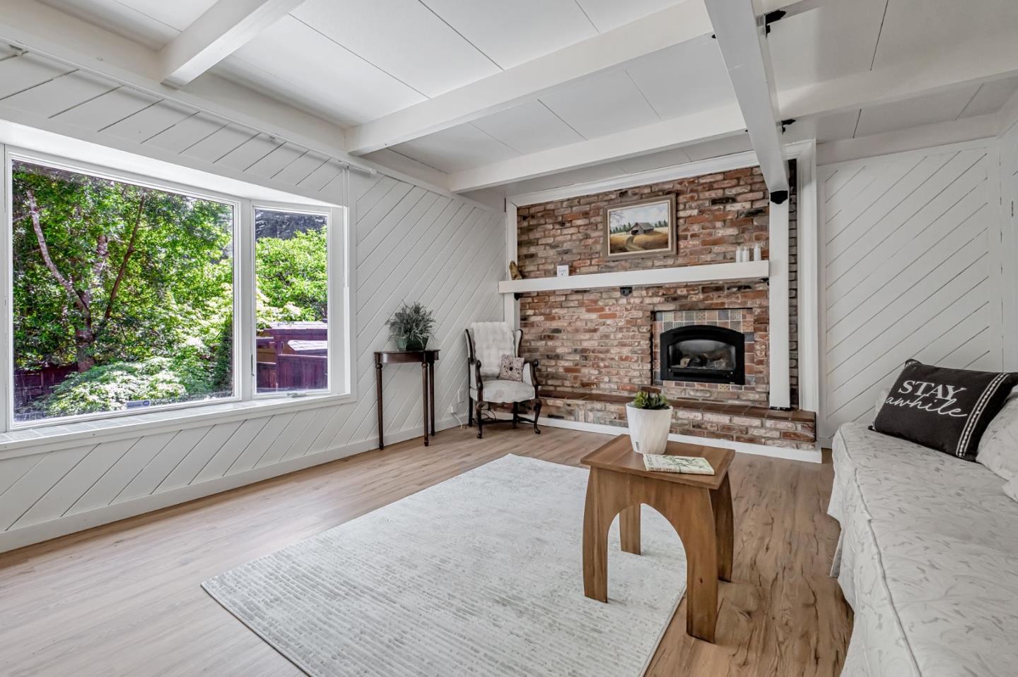 Detail Gallery Image 5 of 47 For 13380 Debby Ln, Boulder Creek,  CA 95006 - 3 Beds | 2 Baths