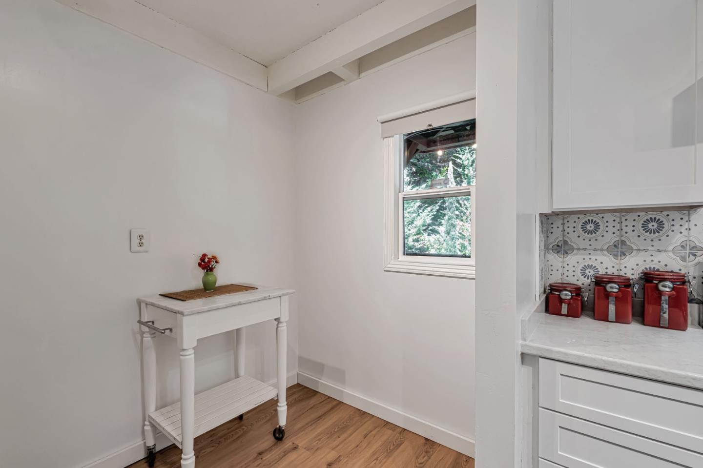 Detail Gallery Image 7 of 47 For 13380 Debby Ln, Boulder Creek,  CA 95006 - 3 Beds | 2 Baths