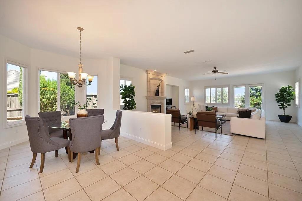 Detail Gallery Image 21 of 96 For 2791 Giorno Way, El Dorado Hills,  CA 95762 - 5 Beds | 5/1 Baths