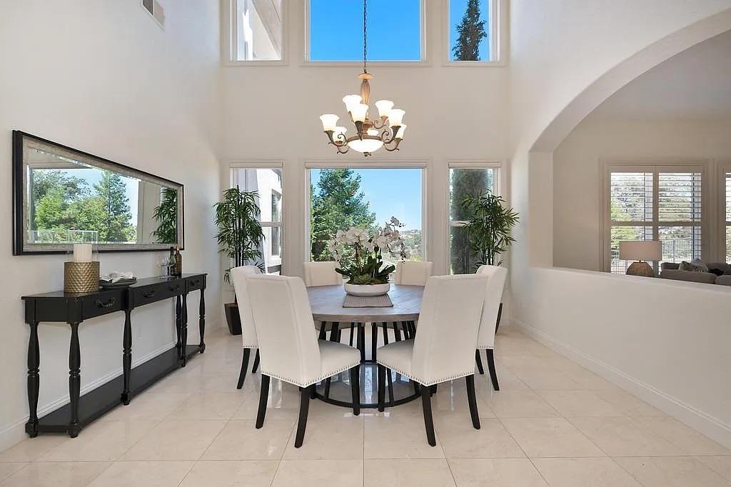 Detail Gallery Image 6 of 96 For 2791 Giorno Way, El Dorado Hills,  CA 95762 - 5 Beds | 5/1 Baths