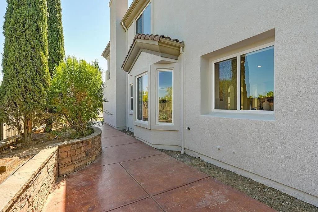 Detail Gallery Image 74 of 96 For 2791 Giorno Way, El Dorado Hills,  CA 95762 - 5 Beds | 5/1 Baths