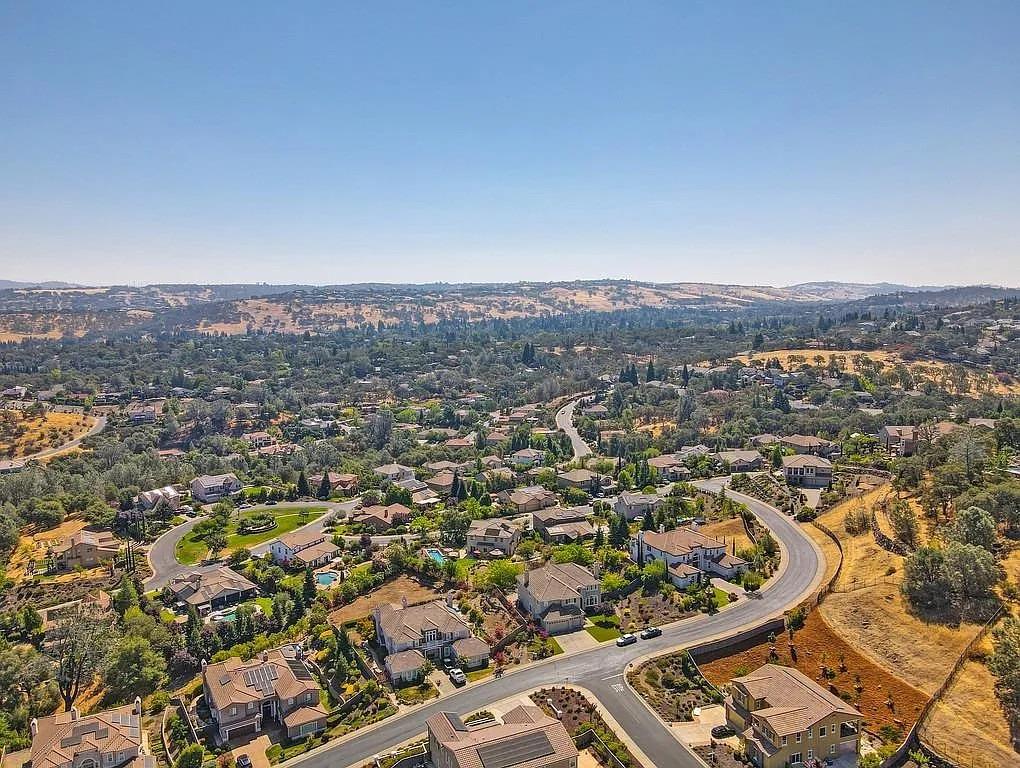 Detail Gallery Image 83 of 96 For 2791 Giorno Way, El Dorado Hills,  CA 95762 - 5 Beds | 5/1 Baths