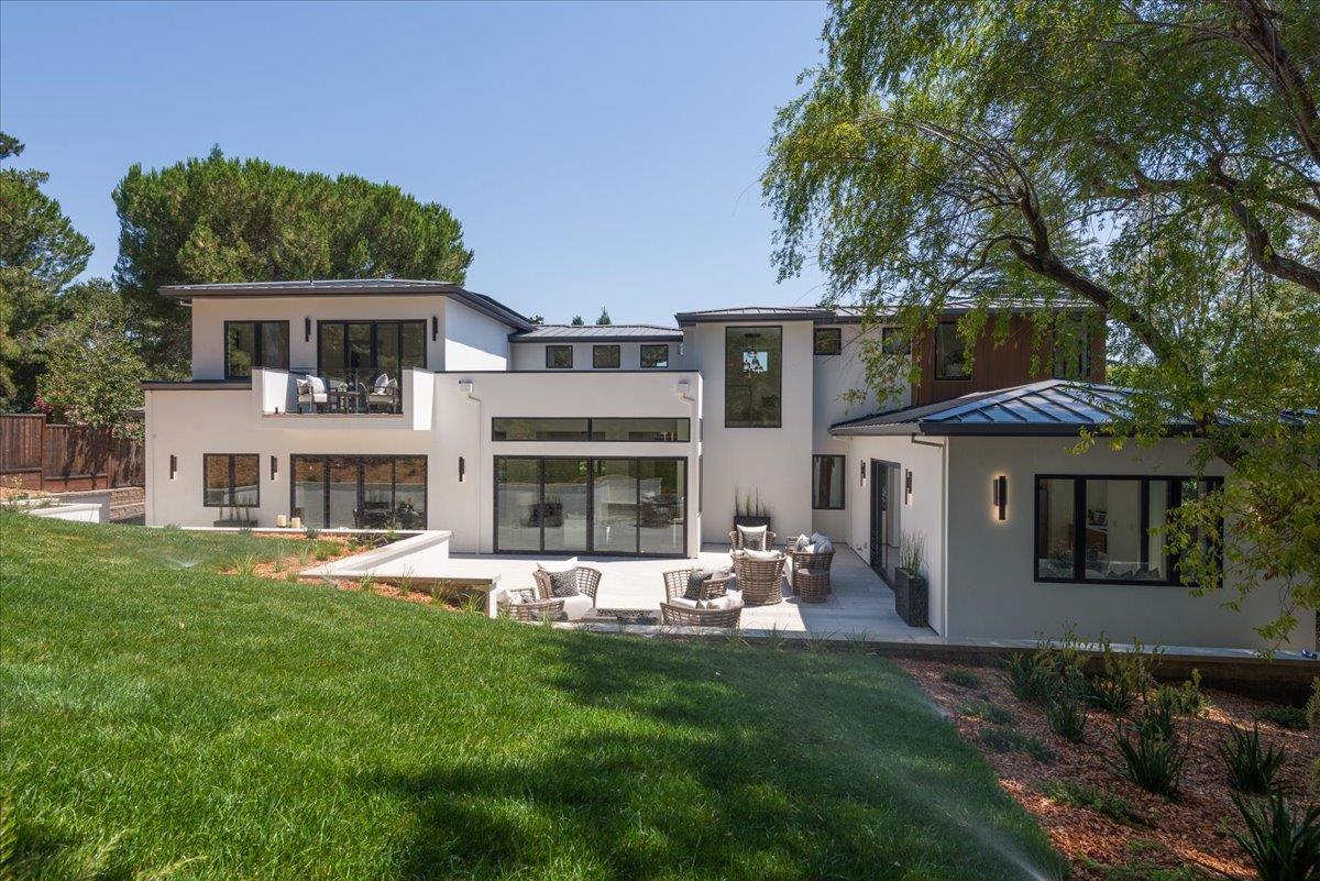 Detail Gallery Image 38 of 47 For 1025 Continental Dr, Menlo Park,  CA 94025 - 6 Beds | 6/1 Baths