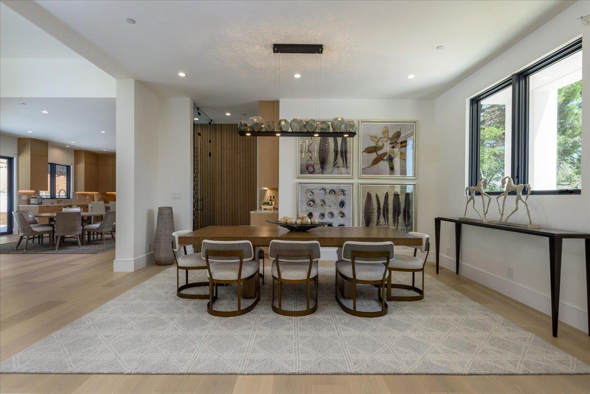 Detail Gallery Image 4 of 47 For 1025 Continental Dr, Menlo Park,  CA 94025 - 6 Beds | 6/1 Baths