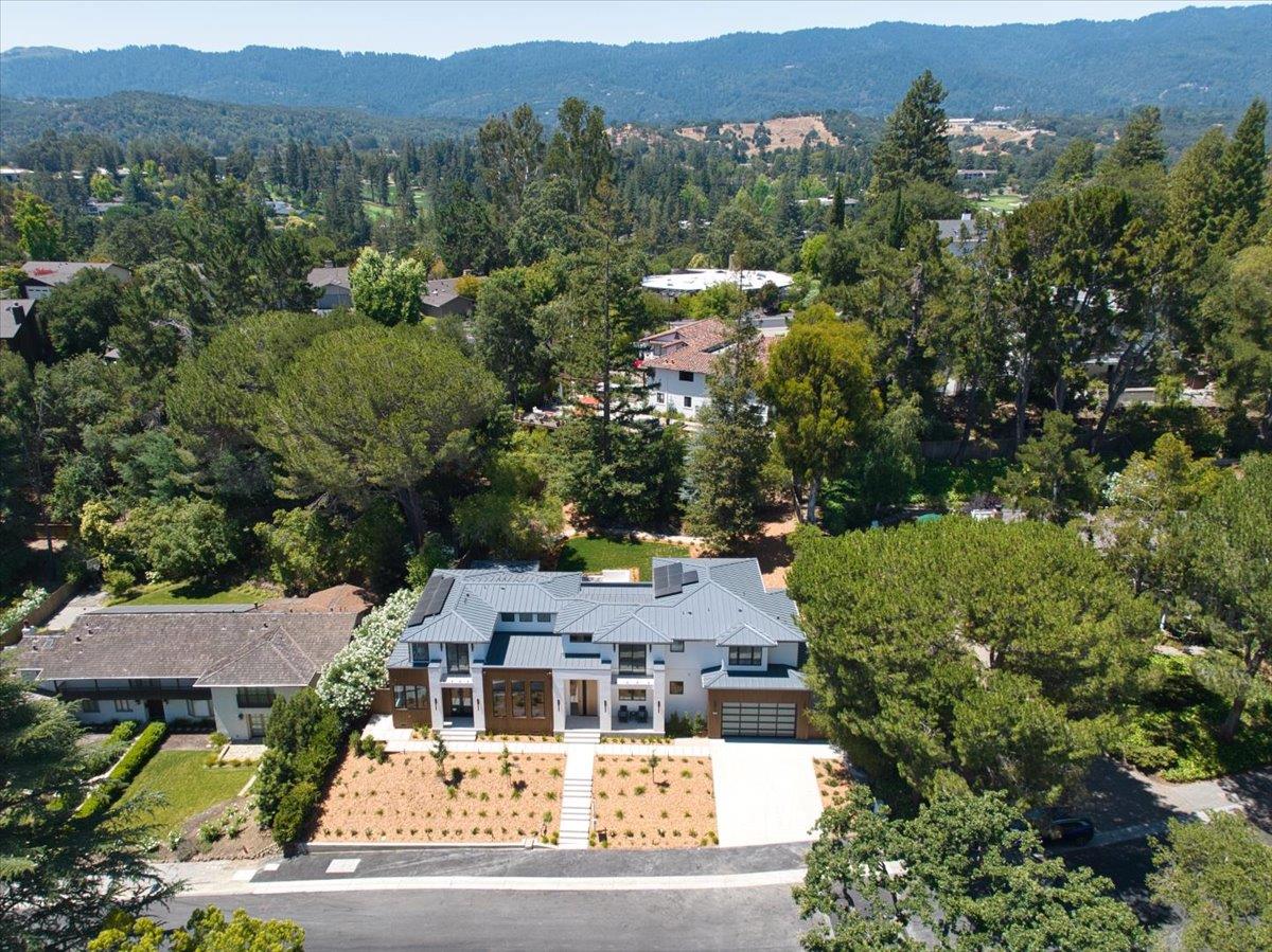 Detail Gallery Image 41 of 47 For 1025 Continental Dr, Menlo Park,  CA 94025 - 6 Beds | 6/1 Baths