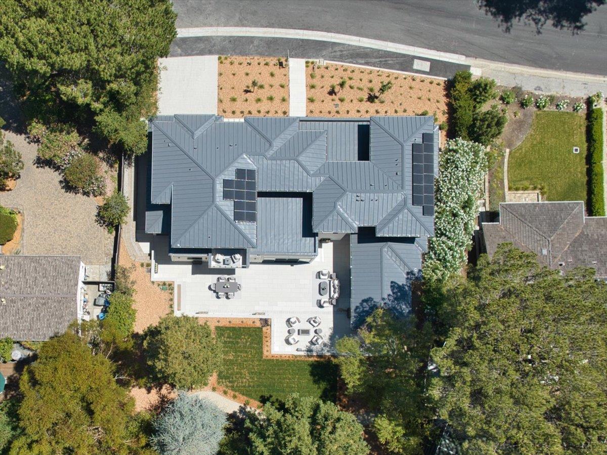 Detail Gallery Image 43 of 47 For 1025 Continental Dr, Menlo Park,  CA 94025 - 6 Beds | 6/1 Baths