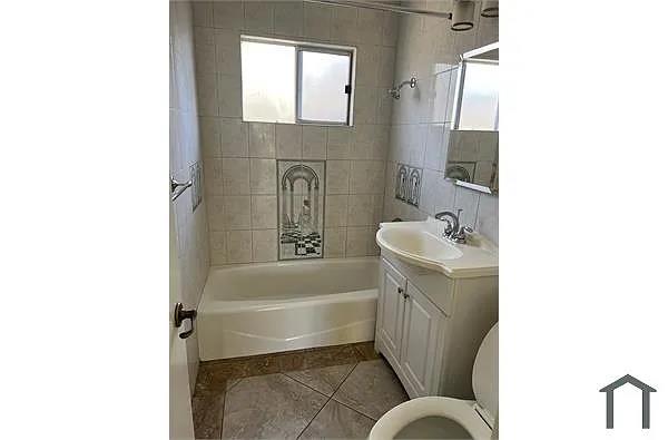 Detail Gallery Image 7 of 8 For 1256 Placentia Ave, Anaheim,  CA 92806 - 1 Beds | 1/1 Baths