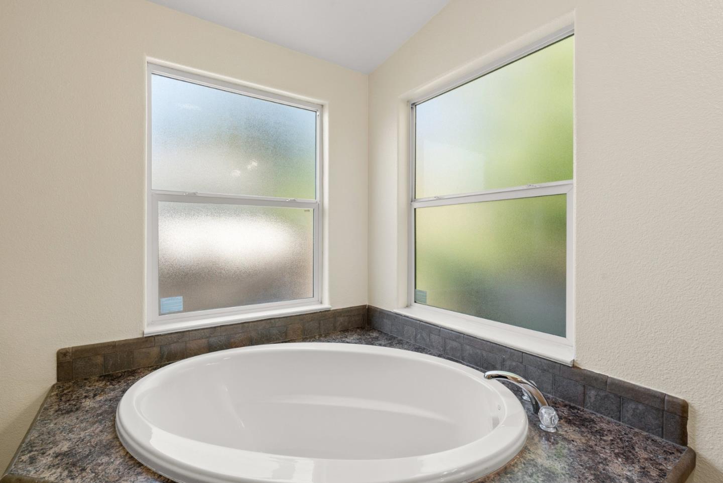 Detail Gallery Image 14 of 23 For 999 Old San Jose #22,  Soquel,  CA 95073 - 3 Beds | 2 Baths
