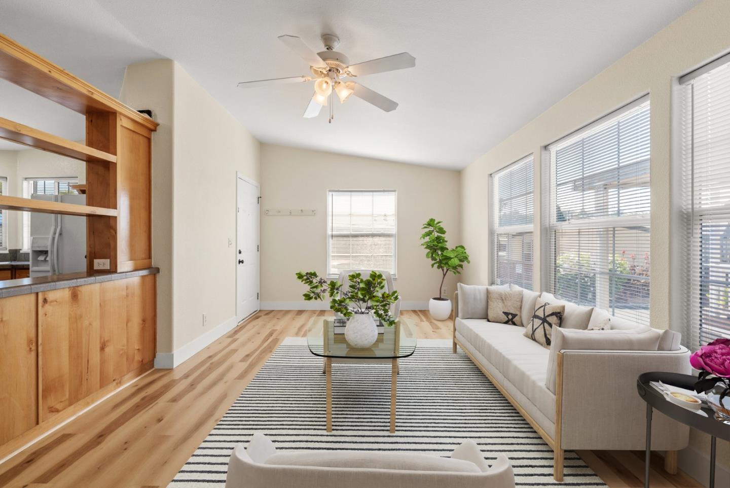 Detail Gallery Image 4 of 23 For 999 Old San Jose #22,  Soquel,  CA 95073 - 3 Beds | 2 Baths