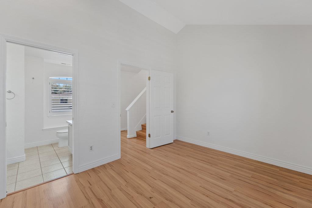 Detail Gallery Image 14 of 33 For 136 Neary St, Santa Cruz,  CA 95060 - 3 Beds | 2/1 Baths